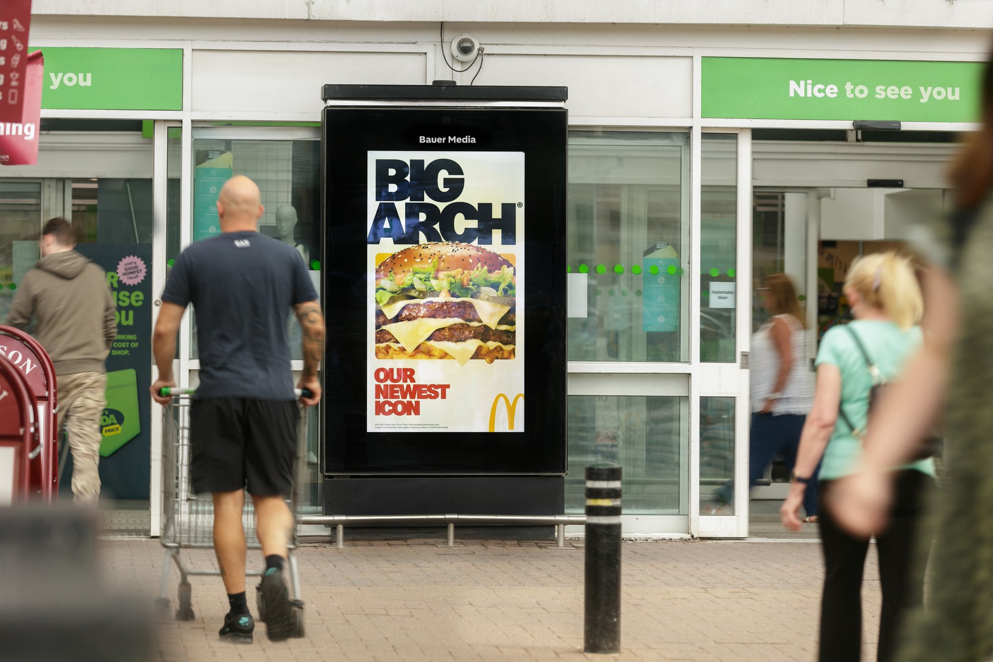 Mcdonalds_Mcdonalds_610036_172926_300625_LS28 6AN Mcdonalds_Mcdonalds_610036_172926_300625_LS28 6AN